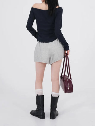 Lane Bloom Ribbon Off-shoulder T-shirt