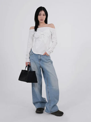 Lane Bloom Ribbon Off-shoulder T-shirt