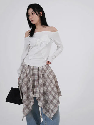 Lane Bloom Ribbon Off-shoulder T-shirt