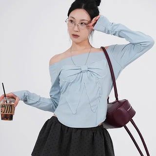 Lane Bloom Ribbon Off-shoulder T-shirt