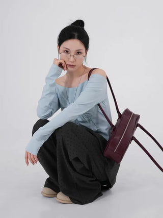 Lane Bloom Ribbon Off-shoulder T-shirt
