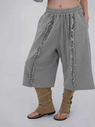 Kaeria Center Frill Bermuda Pants