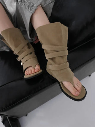 Wenirel Three-Buckle Suede Flip-flop Boots
