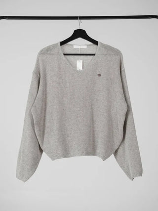 Fornell Pendant Linen V-Neck Knit