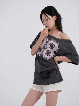 Neriel Numbering Short Sleeve One-Shoulder T-Shirt