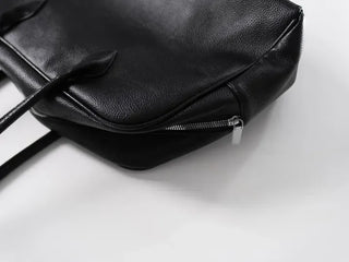 Xantia Large Size Simple Square Shoulder Bag