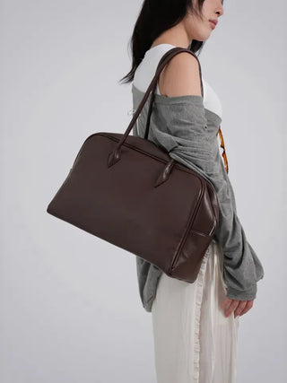 Xantia Large Size Simple Square Shoulder Bag