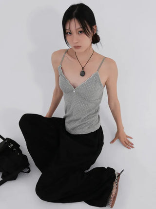 Mio Deep V Dot Flower Sleeveless Top