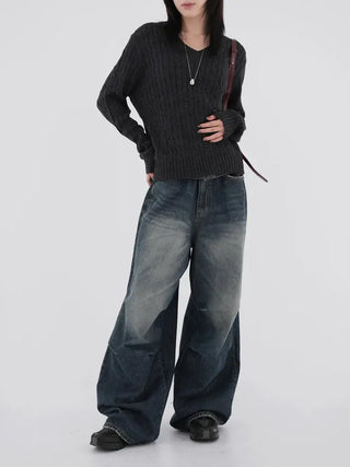 Chino V-Neck Cable Knit