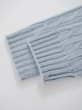 Chino V-Neck Cable Knit