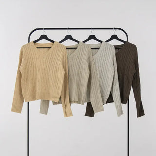 Chino V-Neck Cable Knit