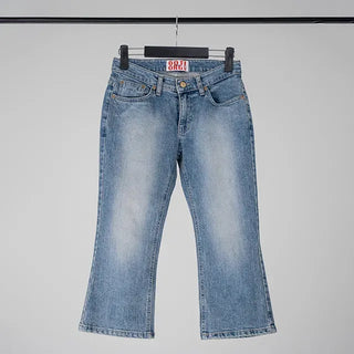 Daru Low-Rise Capri Denim Pants