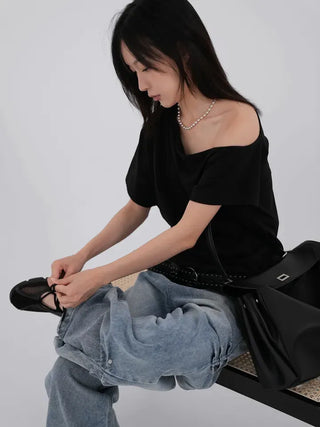 Kuel Boxy Fit Simple One-Shoulder Short Sleeve T-Shirt
