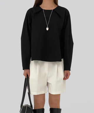 Quni Round Neck Pintuck Blouse
