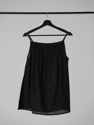 Ciel Diamond Long Sleeveless Blouse