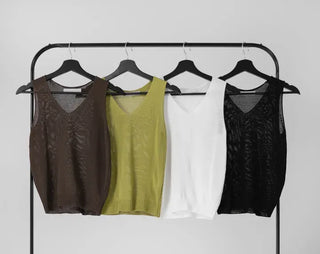 UL Basic V-Neck Sleeveless Knit