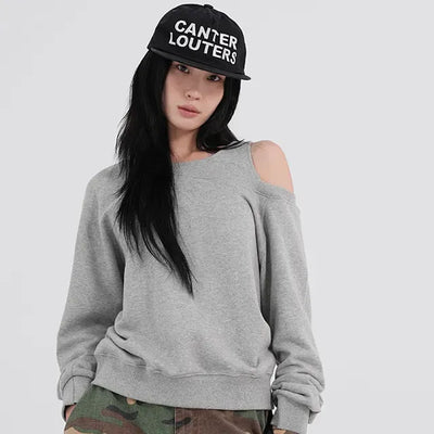Zilla Loose Fit Off-Shoulder Sweatshirt