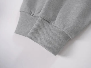 Zilla Loose Fit Off-Shoulder Sweatshirt