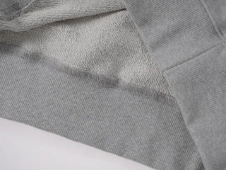 Zilla Loose Fit Off-Shoulder Sweatshirt