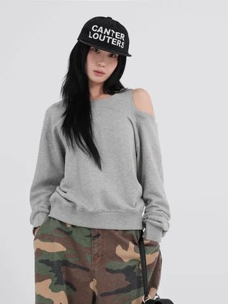 Zilla Loose Fit Off-Shoulder Sweatshirt