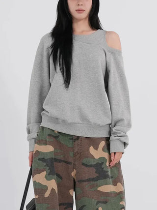 Zilla Loose Fit Off-Shoulder Sweatshirt