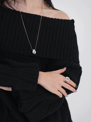 Ene Off-shoulder Loose Cable Knit