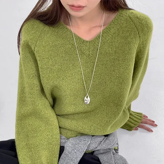 EVA Raglan V-Neck Knit