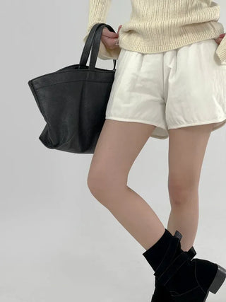 Peony padded shorts