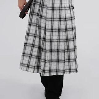 Dubi Check Button Midi Pleated Skirt
