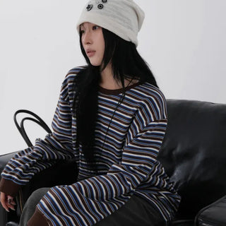 Lua Daily Button Beanie