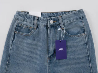 Suan Cutline Semi-Flare Wide Denim Jeans