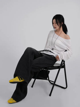 Suan Cutline Semi-Flare Wide Denim Jeans