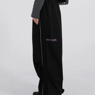 Zeon Back Letter Piping Track Pants