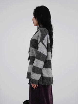 Laro V-Striped Loose Knit