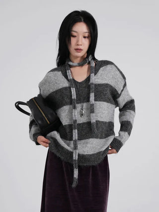 Laro V-Striped Loose Knit