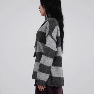 Laro V-Striped Loose Knit