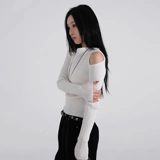 Soen Asymmetrical Shoulder Cutoff Ribbed Slim Knit