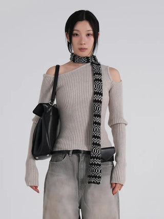 Soen Asymmetrical Shoulder Cutoff Ribbed Slim Knit
