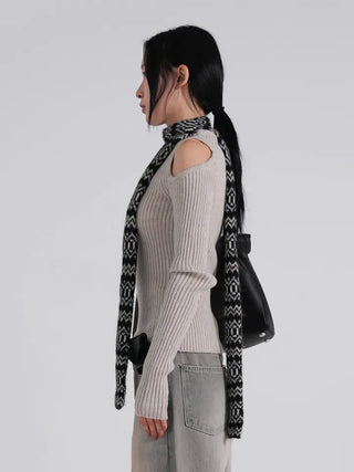 Soen Asymmetrical Shoulder Cutoff Ribbed Slim Knit