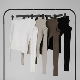 Soen Asymmetrical Shoulder Cutoff Ribbed Slim Knit