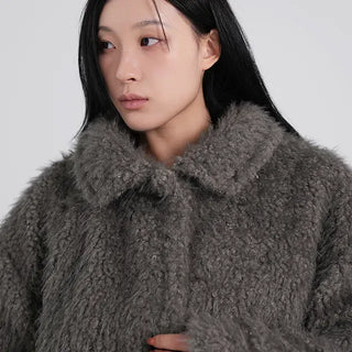 Rue Flat Collar Hairy Wool Short Coat