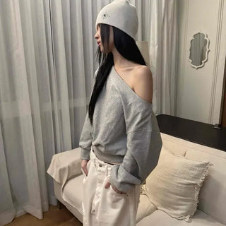 Loose Fit Crop One-Off Sweatshirt