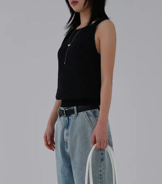 Eon Pendant Ribbed Sleeveless Knit