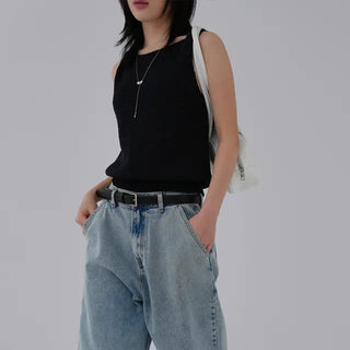 Eon Pendant Ribbed Sleeveless Knit
