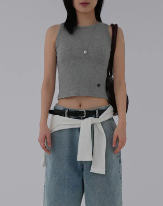 Eon Pendant Ribbed Sleeveless Knit