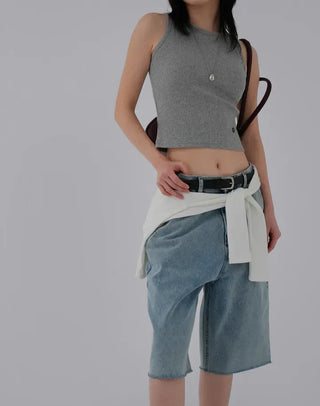 Eon Pendant Ribbed Sleeveless Knit