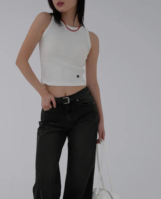 Eon Pendant Ribbed Sleeveless Knit