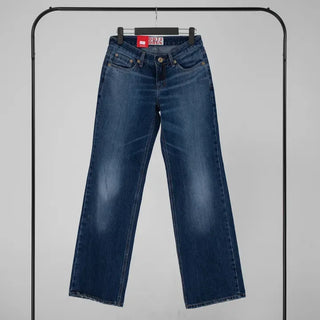 Bona Low-Rise Slim Brushed Wash Pants