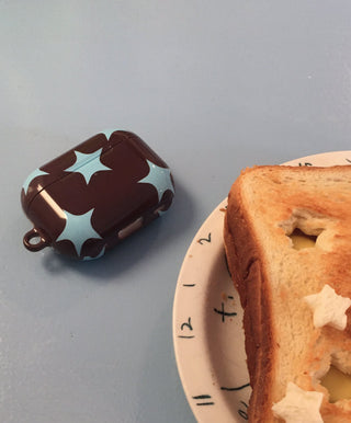 witty dot airpods case (red+white)