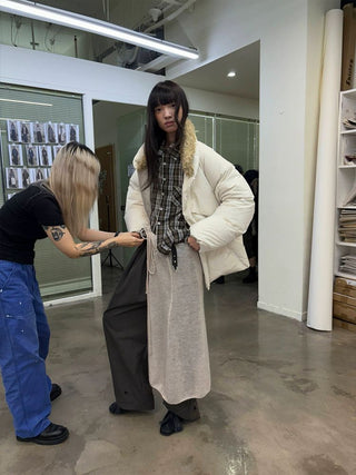 [NEVERSEEZ] Spliced Detachable Fur Collar Down Jacket